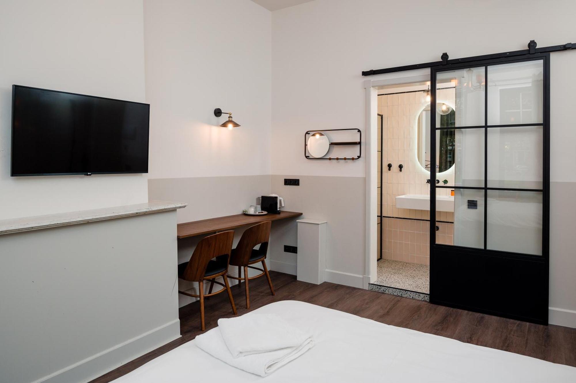 Hotel Mr.Lewis Rotterdam Exterior foto